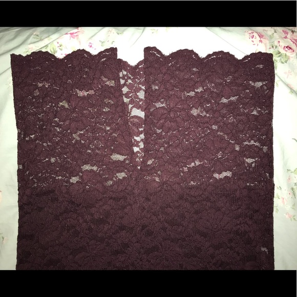 Express Lace Dress - Picture 7 of 8